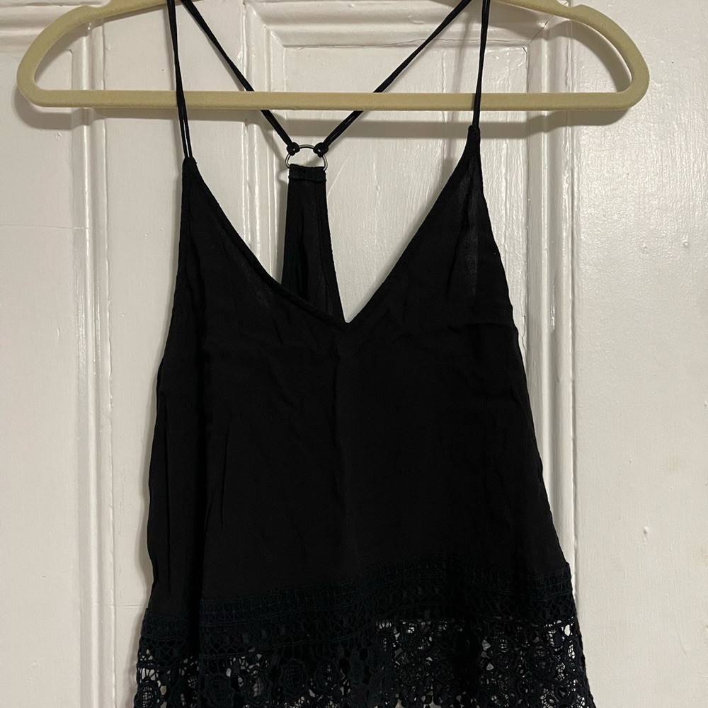 Black Flowy tank Ecote Urban Outfitters - Picture 1 of 4